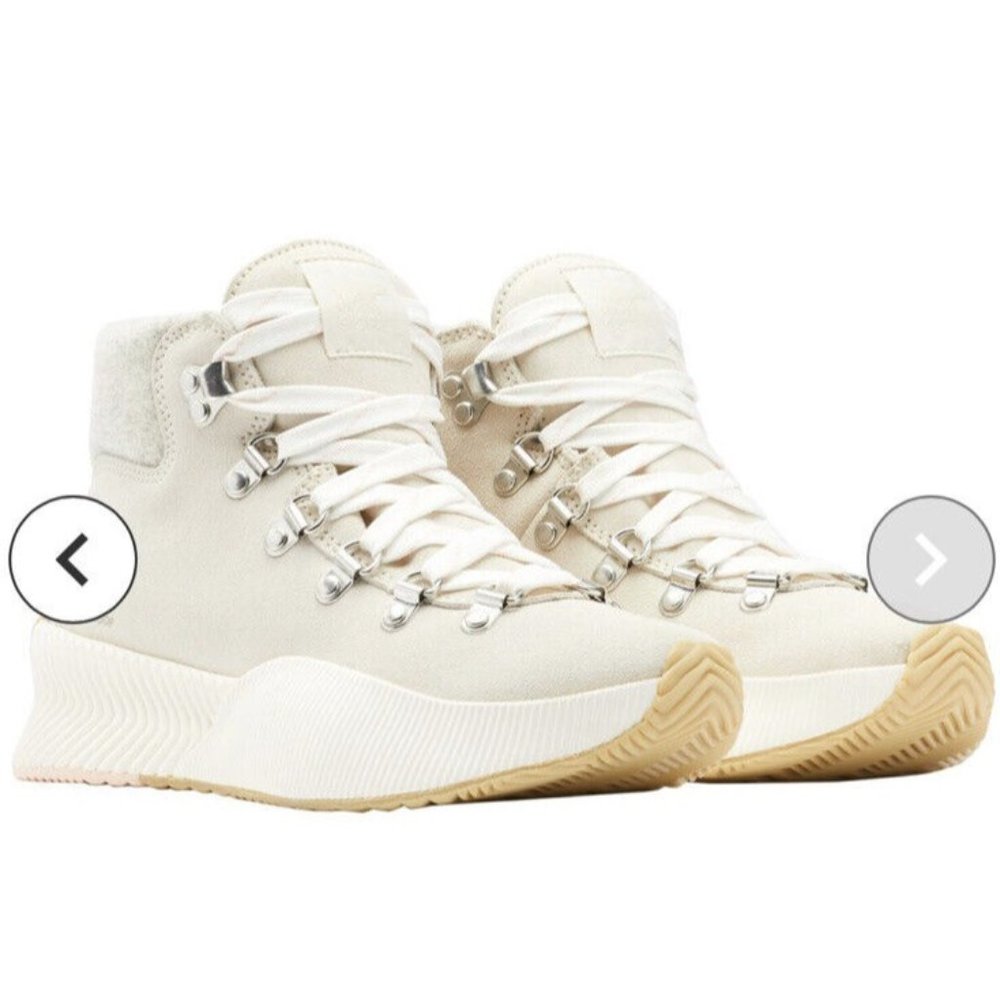 NIB Sorel Out N About III Conquest Waterproof boot Chalk Sea Salt Womens 9.5